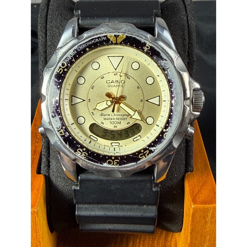Vintage Casio AD-520 Arnie Smiley Ana Digi Alarm Chronograph Diver Watch Running